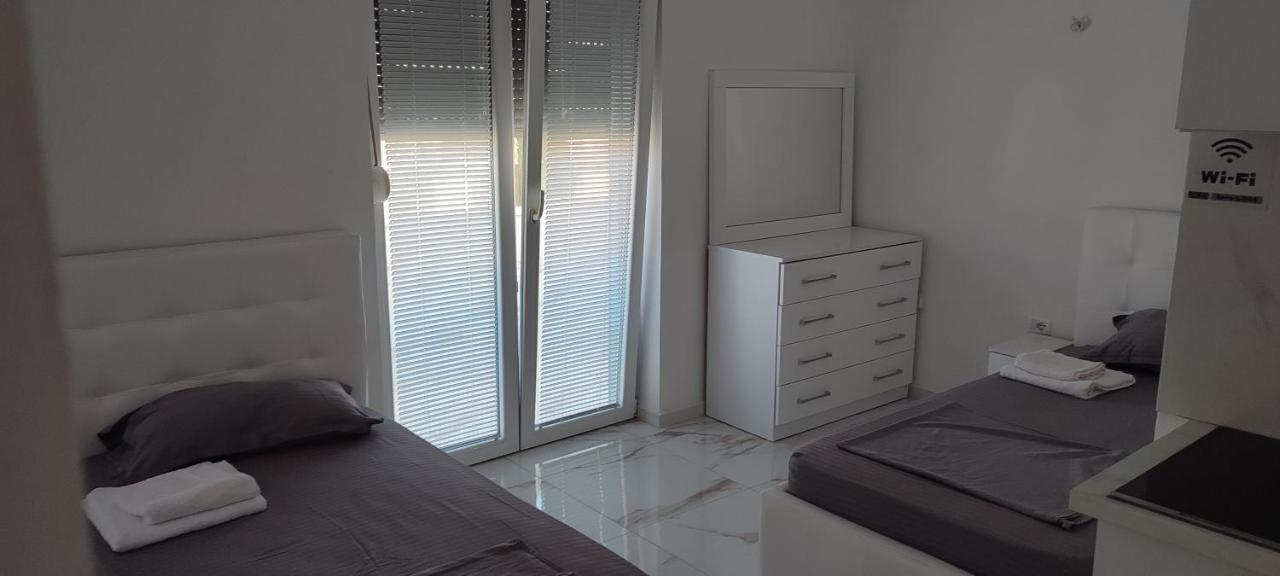 Golem Apartment מראה חיצוני תמונה