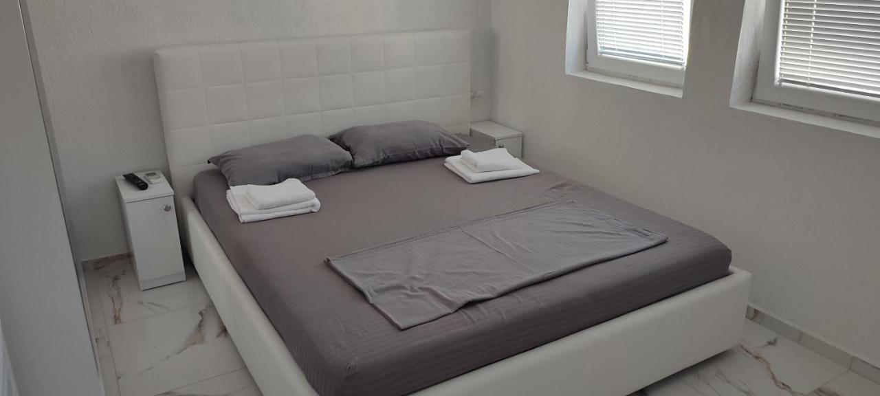 Golem Apartment מראה חיצוני תמונה