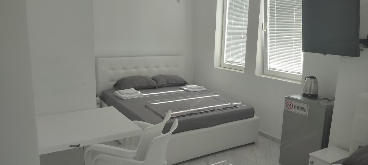 Golem Apartment מראה חיצוני תמונה
