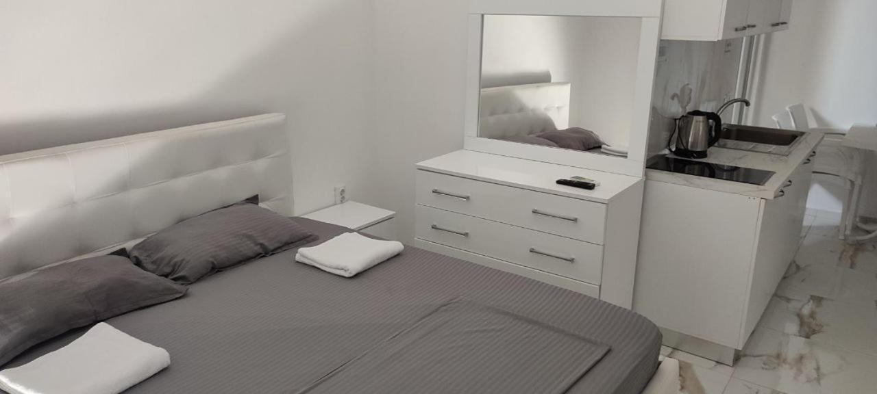 Golem Apartment מראה חיצוני תמונה
