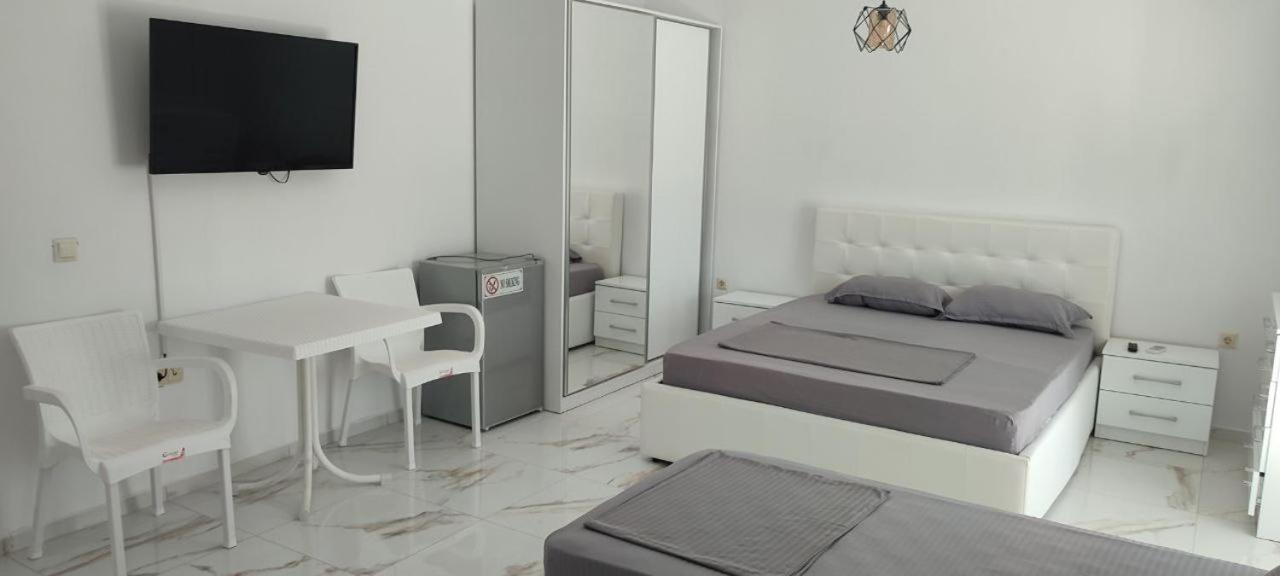 Golem Apartment מראה חיצוני תמונה