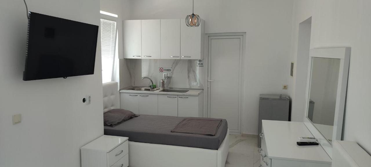 Golem Apartment מראה חיצוני תמונה