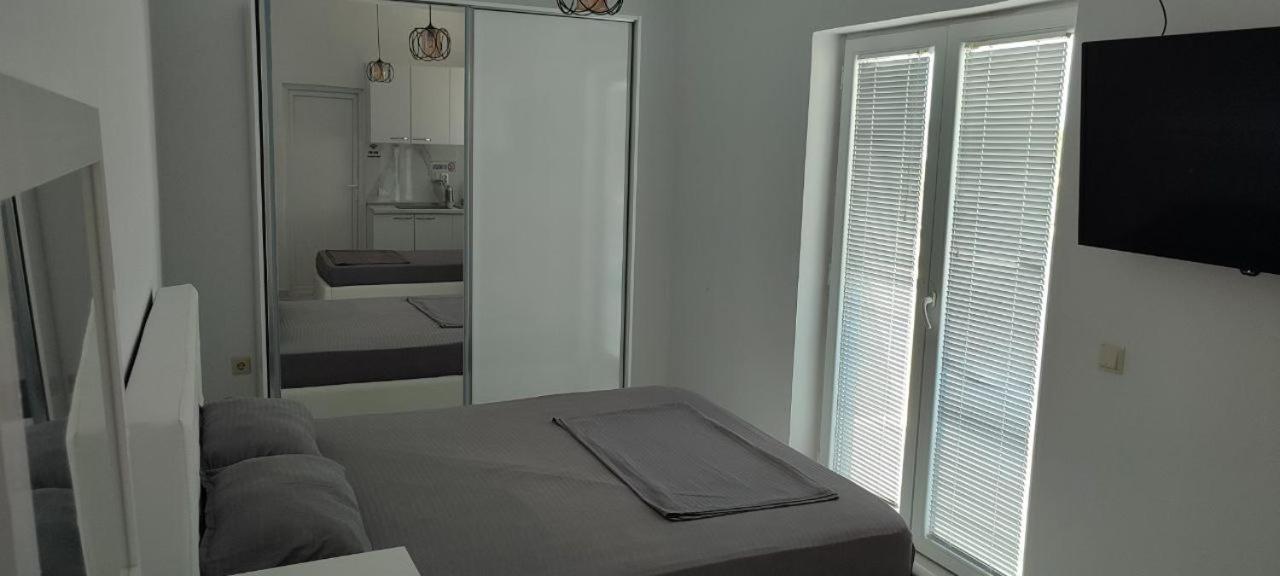 Golem Apartment מראה חיצוני תמונה